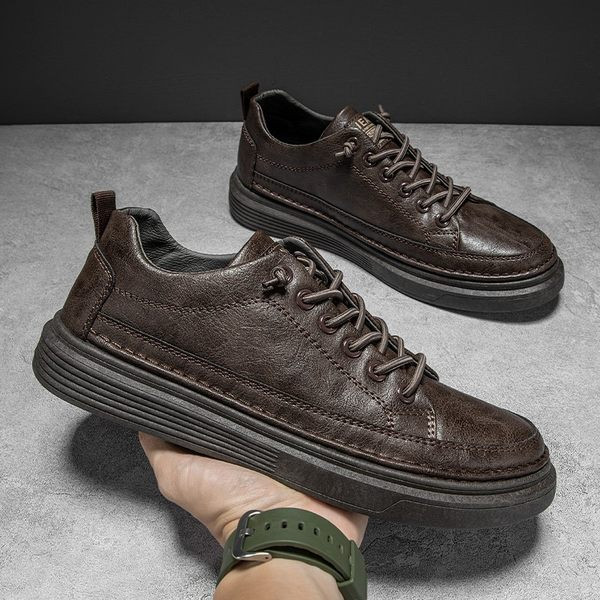Naujas laisvalaikio vyriškų batų modelis iš dirbtinės odos – juodos ir rudos spalvos