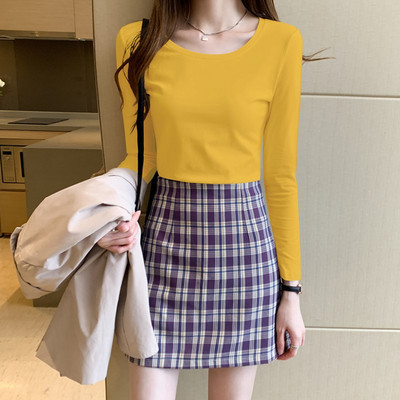 Ženska jednobojna bluza dugih rukava dva modela sa ovalnim i V izrezom