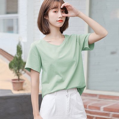 Tricou lat din bumbac cu o inscripție - diverse aplicații