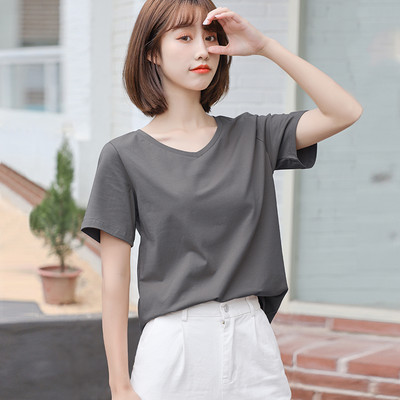 Tricou lat din bumbac cu o inscripție - diverse aplicații