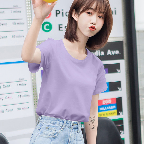 Ühevärviline lühikeste varrukatega naiste T-särk