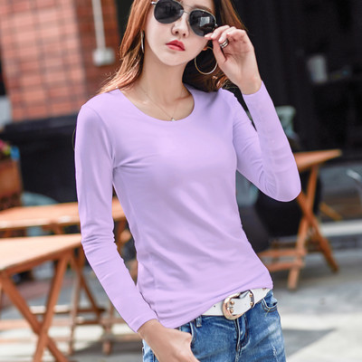 Bluză de damă simplă cu mâneci lungi și decolteu O