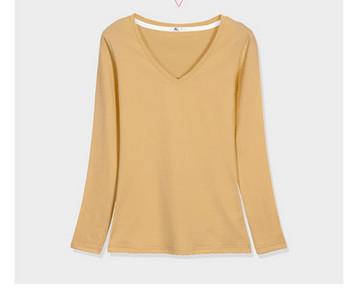 Μοντέλο γυναικεία μπλούζα με μακριά μανίκια