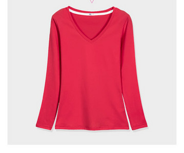 Μοντέλο γυναικεία μπλούζα με μακριά μανίκια