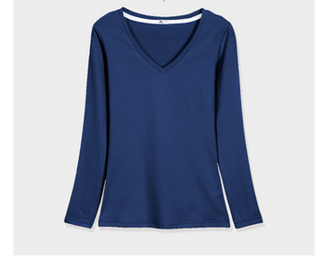 Μοντέλο γυναικεία μπλούζα με μακριά μανίκια