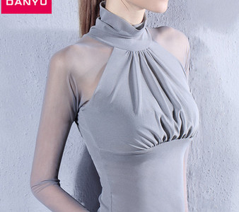 Võrkvarrukate ja kõrge kraega naiste pluus