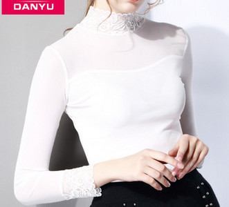 Tanka ženska polo majica s čipkom