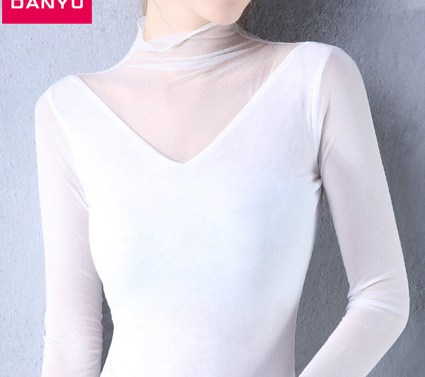 Ženska bluza s mrežom i visokim ovratnikom