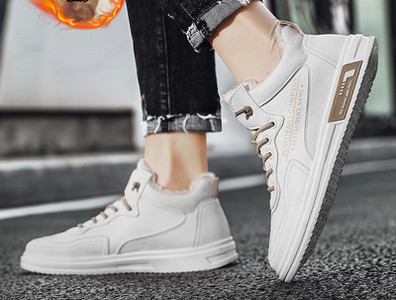 Ανδρικά παπούτσια casual για το φθινόπωρο και το χειμώνα με ή χωρίς φόδρα - τρία μοντέλα