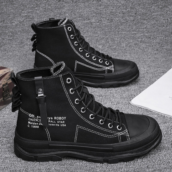 Uus must-valge meeste lõuendist tossude mudel