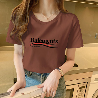 Naiste ümara dekoltee ja kirjadega T-särk