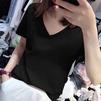 Ženska majica s natpisima i printom