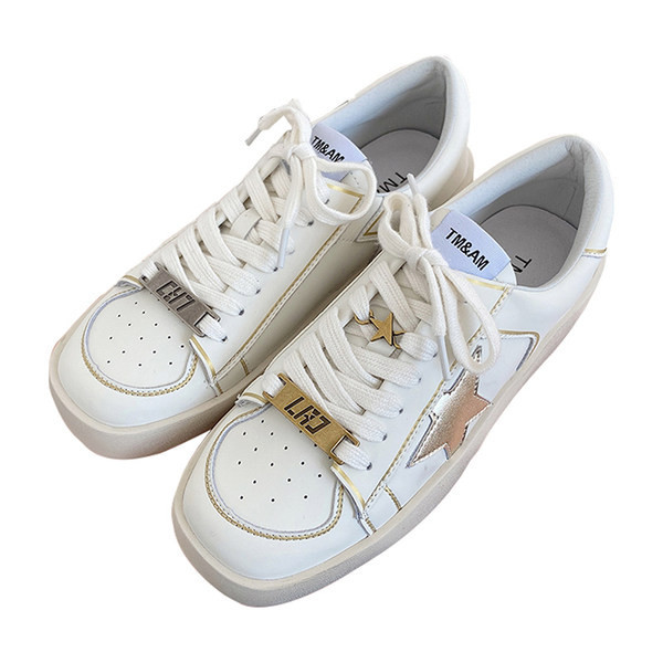 Tenisi de dama actuali cu broderie in alb