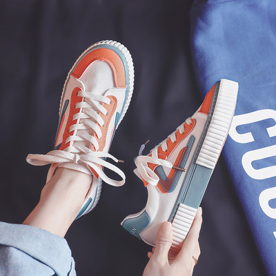 Ležerne ženske tenisice s ravnim potplatom i vezicama