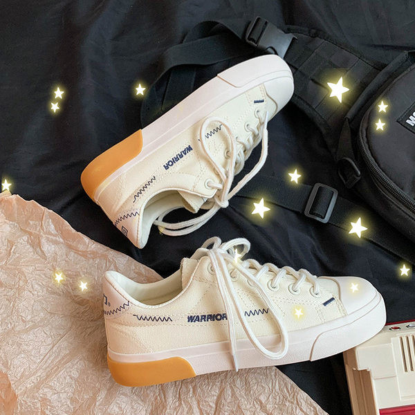 Adidasi de dama cu talpa plate si sireturi - culoare alba