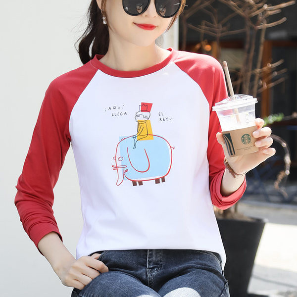 Bluza de toamna cu aplicatie pentru femei