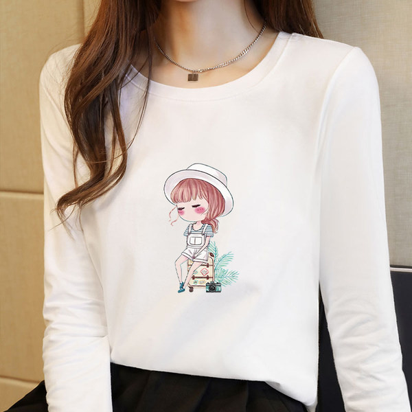 Ležerna pamučna bluza s aplikacijom u boji