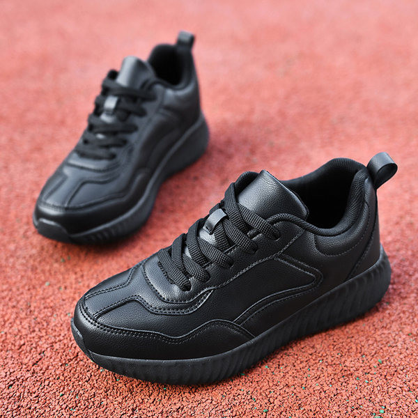 Κομψά γυναικεία sneakers από οικολογικό δέρμα με επίπεδη σόλα