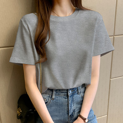 Casual T-shirt με λαιμόκοψη Ο και επιγραφή