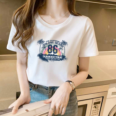 Γυναικείο μπλουζάκι με οβάλ ή spitz λαιμόκοψη - διαφορετικά prints