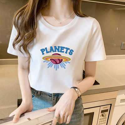 Γυναικείο μπλουζάκι με οβάλ ή spitz λαιμόκοψη - διαφορετικά prints