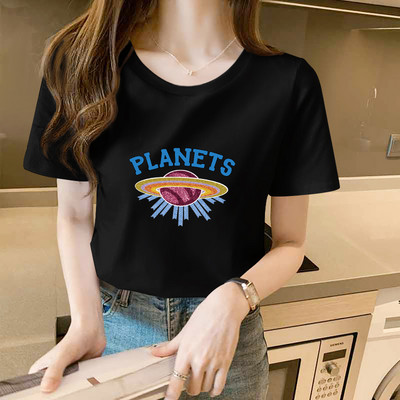 Γυναικείο μπλουζάκι με οβάλ ή spitz λαιμόκοψη - διαφορετικά prints