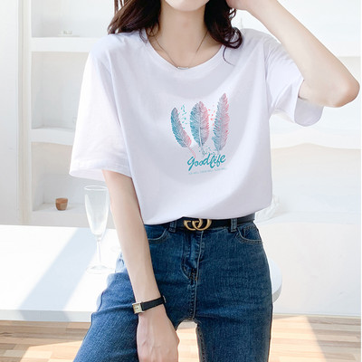 Φαρδύ γυναικείο μπλουζάκι με στρογγυλή λαιμόκοψη