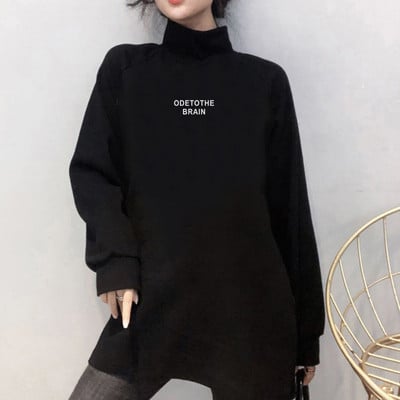 Γυναικεία φαρδιά μπλούζα με γιακά και κέντημα