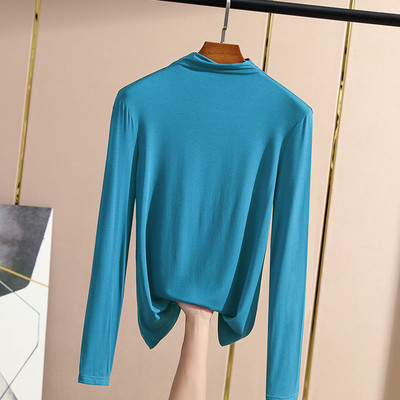 Μονόχρωμο λεπτό ζιβάνκο με μισό ψηλό γιακά