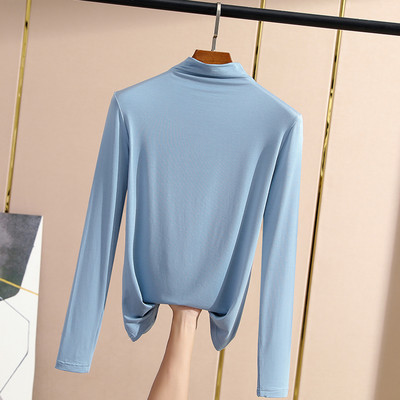 Μονόχρωμο λεπτό ζιβάνκο με μισό ψηλό γιακά