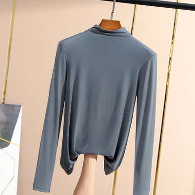 Μονόχρωμο λεπτό ζιβάνκο με μισό ψηλό γιακά