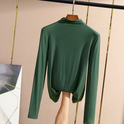 Μονόχρωμο λεπτό ζιβάνκο με μισό ψηλό γιακά