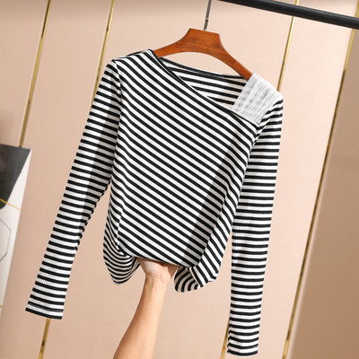 Ριγέ γυναικεία μπλούζα με μακριά μανίκια