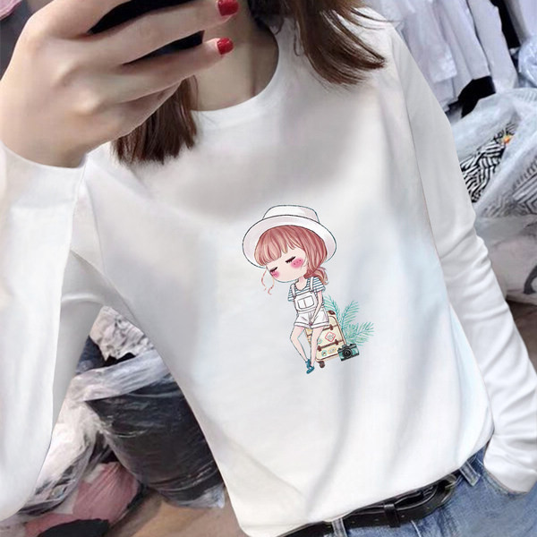 Ležerna bluza s dugim rukavima i printom