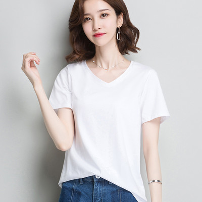 Γυναικείο μπλουζάκι με κοντό μανίκι και οβάλ λαιμόκοψη μονόχρωμο μοντέλο