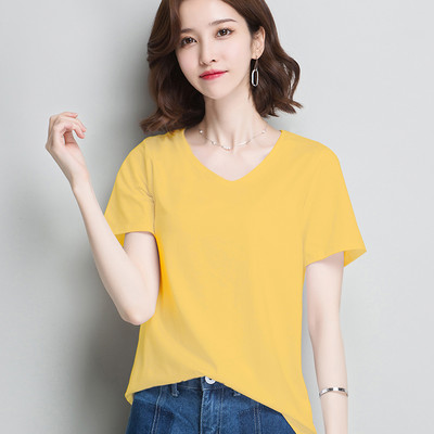 Γυναικείο μπλουζάκι με κοντό μανίκι και οβάλ λαιμόκοψη μονόχρωμο μοντέλο