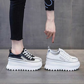 Stiilsed naiste tossud ökonahast platvormil