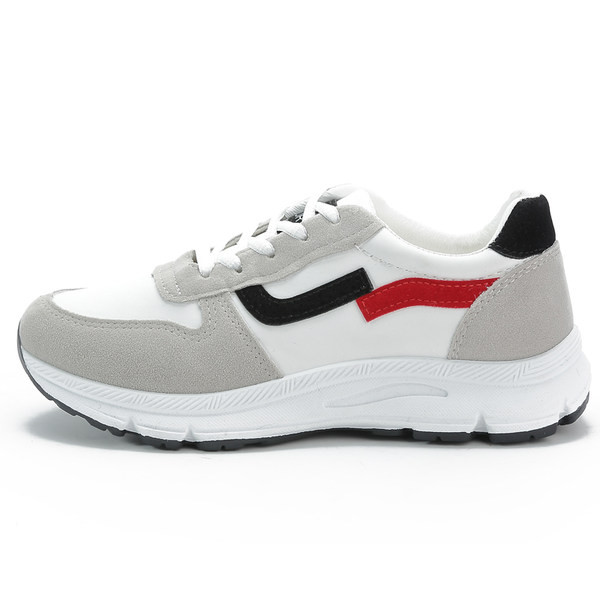 Γυναικεία αθλητικά παπούτσια με επίπεδη σόλα 