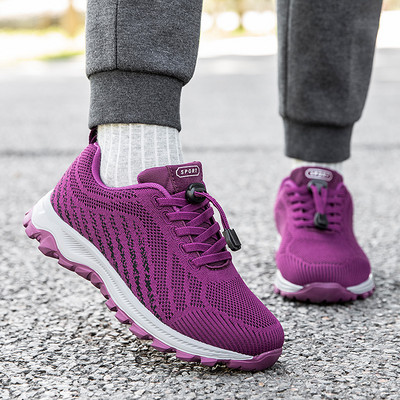 Γυναικεία sneakers από ύφασμα που αναπνέει με κορδόνια σε πολλά χρώματα