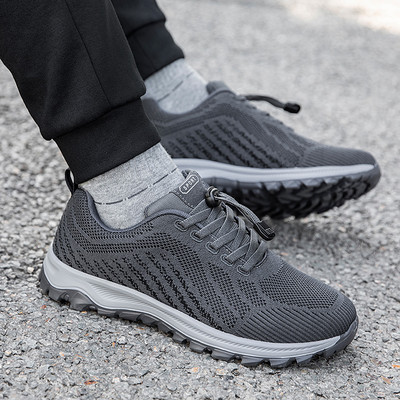 Γυναικεία sneakers από ύφασμα που αναπνέει με κορδόνια σε πολλά χρώματα