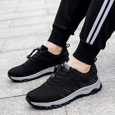 Γυναικεία sneakers από ύφασμα που αναπνέει με κορδόνια σε πολλά χρώματα