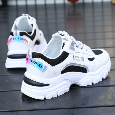 Casual γυναικεία αθλητικά παπούτσια με κορδόνια - διάφορα μοντέλα