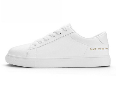 Σύγχρονα γυναικεία sneakers σε δύο μοντέλα με επίπεδη σόλα