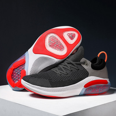 Ανδρικά αθλητικά sneakers με άνετη σόλα