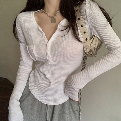 Γυναικεία κοτλέ μπλούζα με μακριά μανίκια, εφαρμοστό μοντέλο με κουμπιά