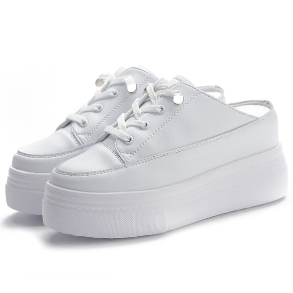 Γυναικεία μοντέρνα sneakers από οικολογικό δέρμα σε πλατφόρμα