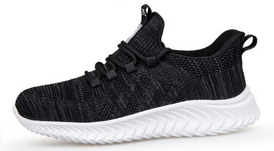 Adidași sport dintr-o rețea pentru bărbați și femei