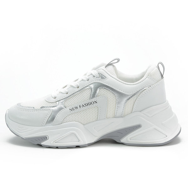 Praegused naiste kõrge kontsaga tossud võrguga