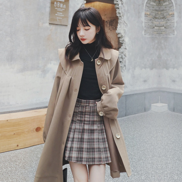 Palton lat de dama cu nasturi si buzunare in diferite culori