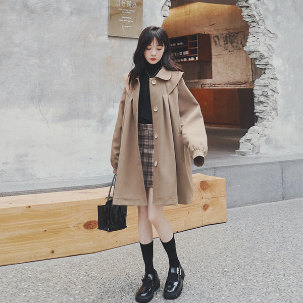 Palton lat de dama cu nasturi si buzunare in diferite culori